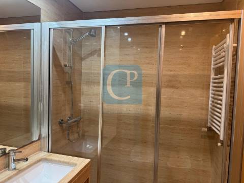 Apartamento T1Kit, junto ao Hotel Áxis, São Mamede Infesta