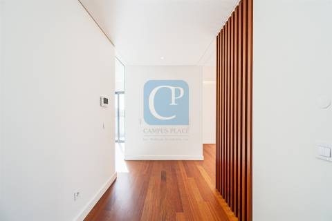 Apartamento T4 Arrendamento em Matosinhos e Leça da Palmeira,Matosinhos