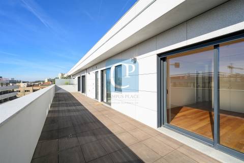 Apartamento T4 Arrendamento em Matosinhos e Leça da Palmeira,Matosinhos