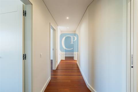 Apartamento T4 Arrendamento em Matosinhos e Leça da Palmeira,Matosinhos