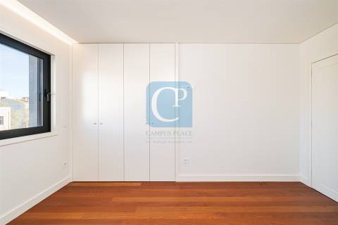 Apartamento T4 Arrendamento em Matosinhos e Leça da Palmeira,Matosinhos