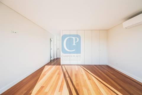 Apartamento T4 Arrendamento em Matosinhos e Leça da Palmeira,Matosinhos