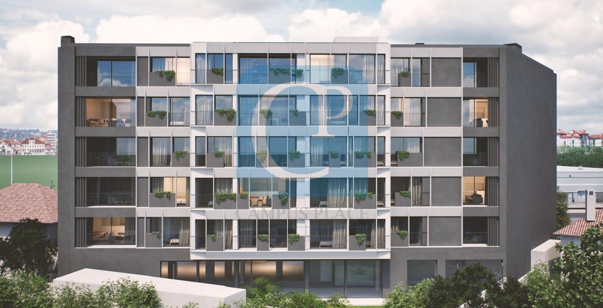 Apartamento T2 junto ao Arrábida Shopping