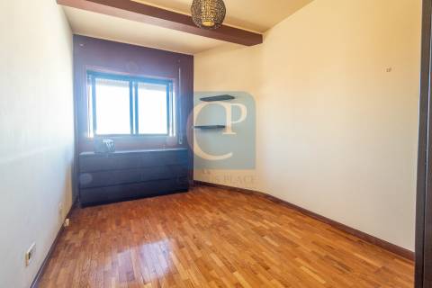 T1 Kit mobilado e equipado, à Exponor