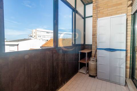 T1 Kit mobilado e equipado, à Exponor