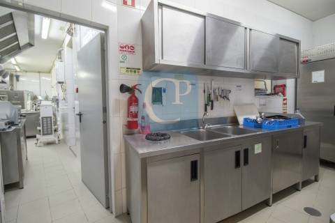 Pão Quente e Confeitaria no Centro de Matosinhos