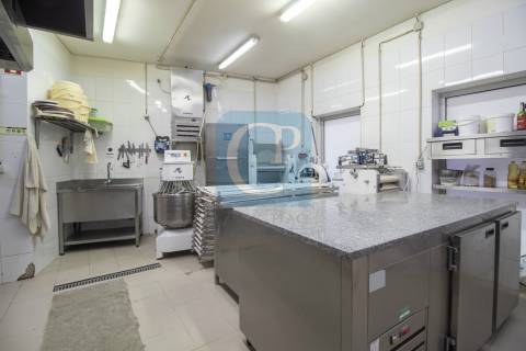 Pão Quente e Confeitaria no Centro de Matosinhos