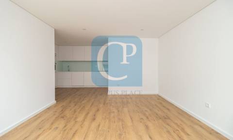 Apartamento T2 novo, na Azenha, Paranhos