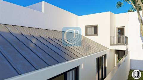 Moradia T6,  na zona ARU, em Matosinhos Sul