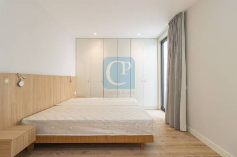 Apartamento T3 novo com terraço, em Cedofeita, Porto