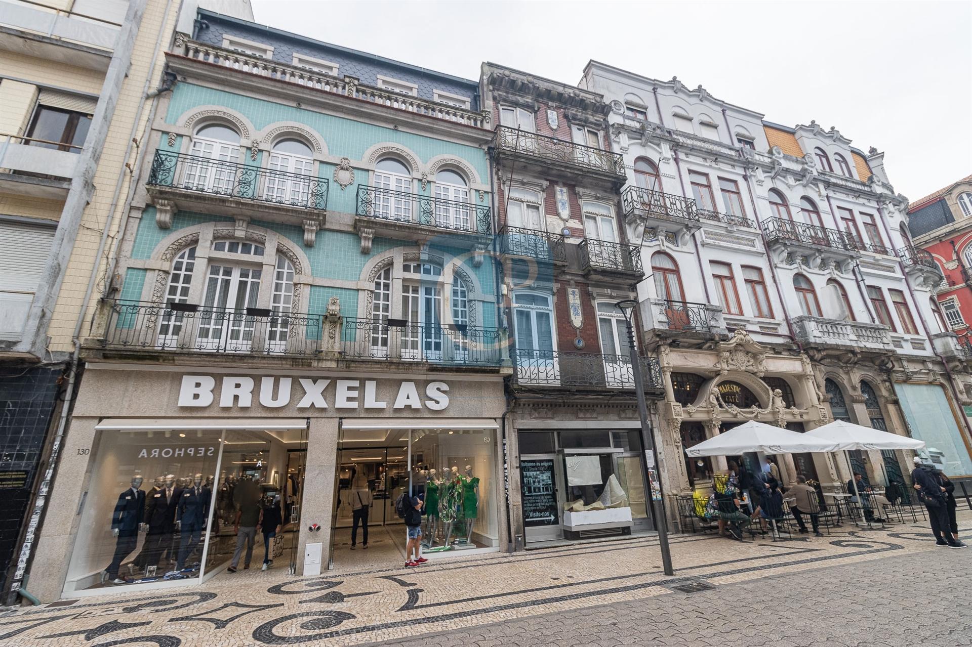 Apartamento T3 novo com terraço, em Cedofeita, Porto