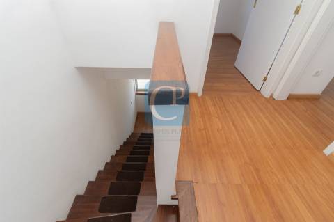 Andar moradia T3 duplex na Boavista à Marechal