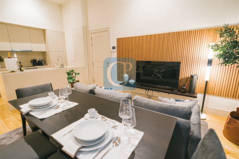 Apartamento T2 Kit, Empreendimento Trindade, na Baixa do Porto