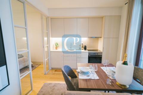 Apartamento T1, Empreendimento Trindade, na Baixa do Porto