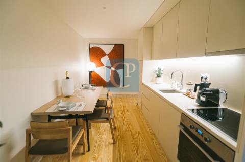 Apartamento T1 Duplex, Empreendimento Trindade, na Baixa do Porto