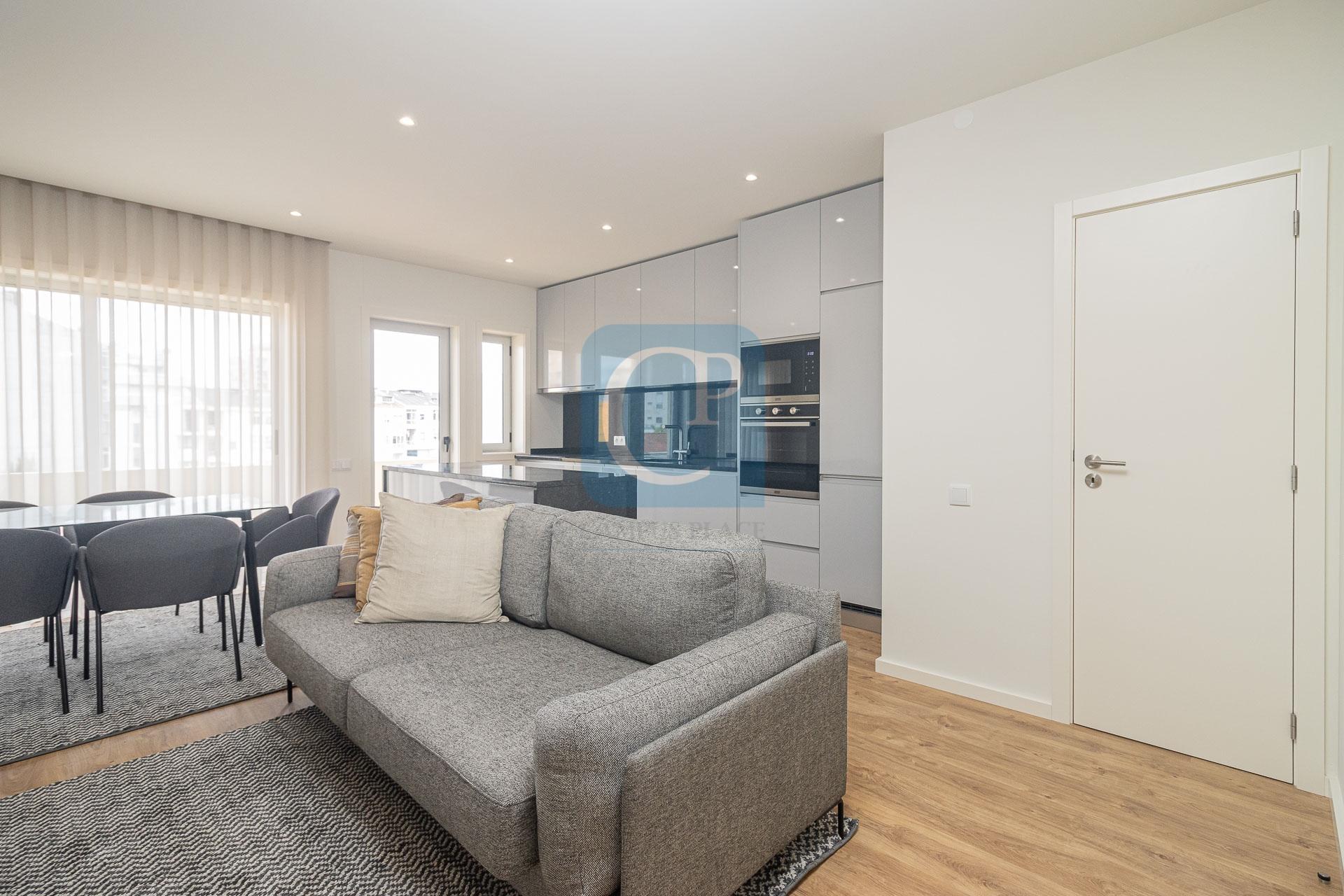 Apartamento T2 remodelado em Cedofeita, Porto