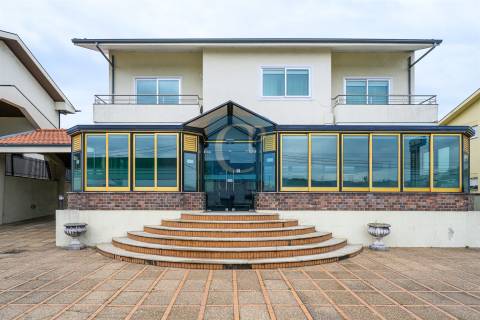 Moradia T3 com Restaurante, em Alfena, Valongo