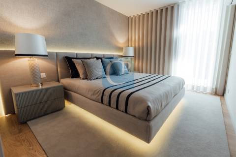 Apartamento T2 em condomínio fechado no Empreendimento YARD