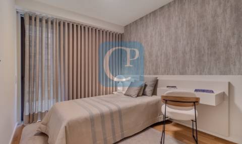 Apartamento T2 em condomínio fechado no Empreendimento YARD