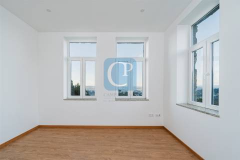 Moradia V5 remodelada em Soalhães, Marco de Canaveses