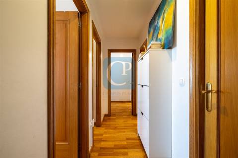 Apartamento T3 no Empreendimento Orfeão do Porto na Boavista