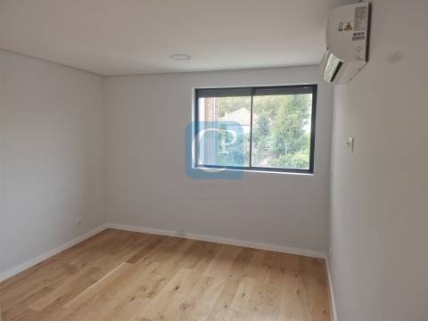 Apartamento T2 a estrear, na Avenida da República, Vila Nova de Gaia