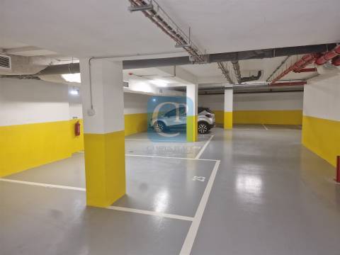 Apartamento T2 a estrear, na Avenida da República, Vila Nova de Gaia