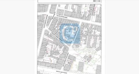 Moradia Isolada T3 recuperada em Cedofeita, Porto