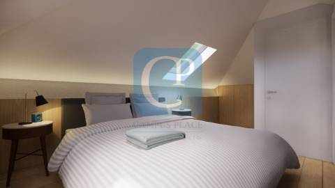 Moradia Isolada T3 recuperada em Cedofeita, Porto