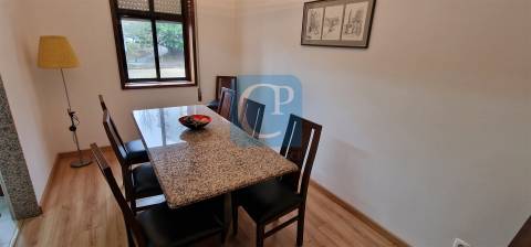 Apartamento T2 mobilado e equipado em Lordelo do Ouro
