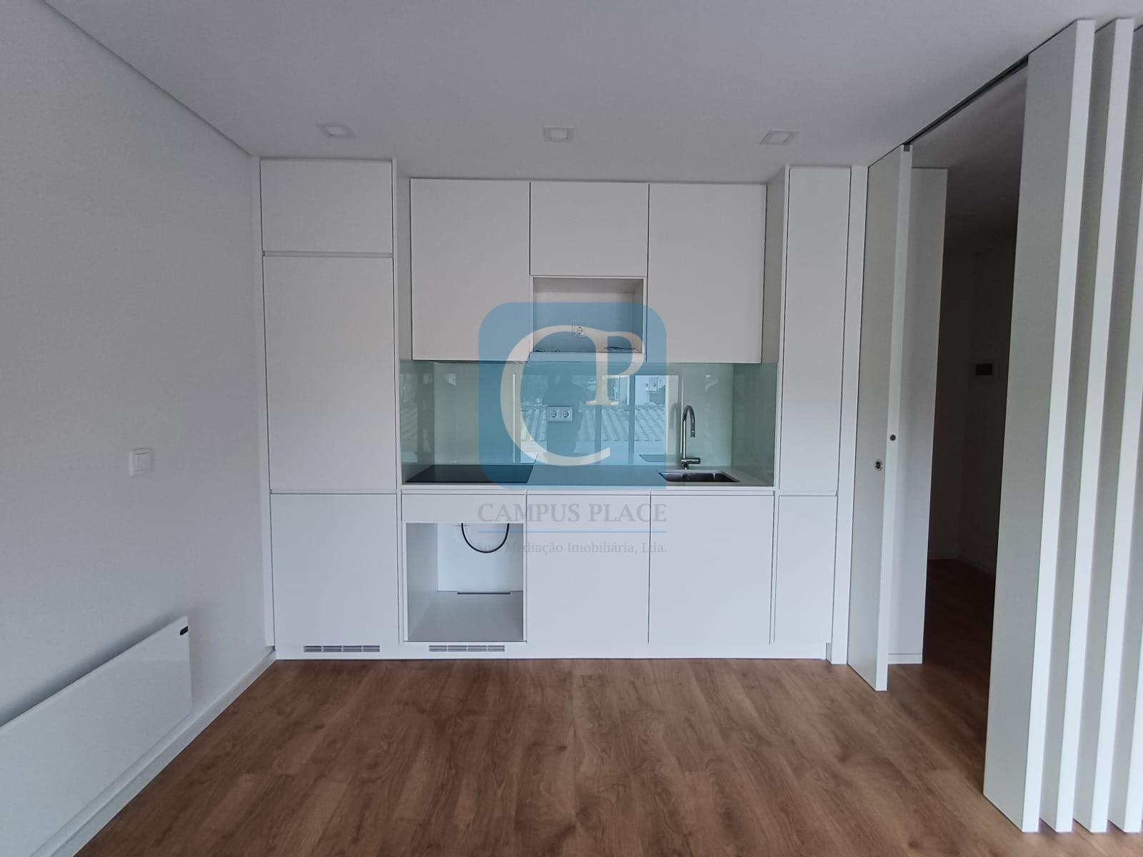 Apartamento T1 novo, no Arroteia Residente, em Paranhos, Porto