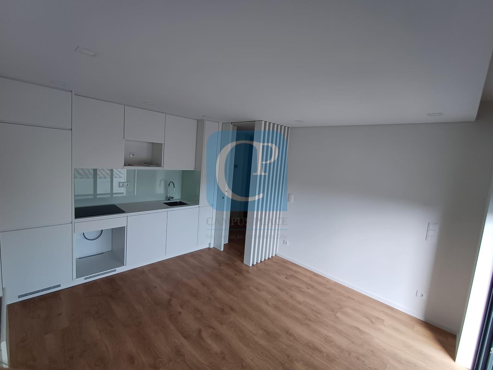Apartamento T1 novo, no Arroteia Residente, em Paranhos, Porto