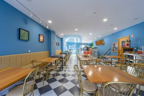 Loja/Restaurante à Rua Santos Pousada, Bonfim, Porto