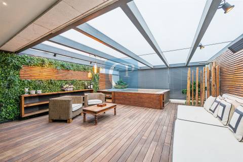 Moradia T4 em condomínio de luxo com piscina, Leça da Palmeira