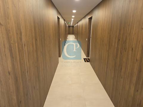 Apartamento T0 novo, mobilado e equipado junto à Circunvalação