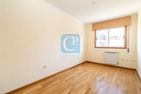 Apartamento T2 em Ramalde, Porto