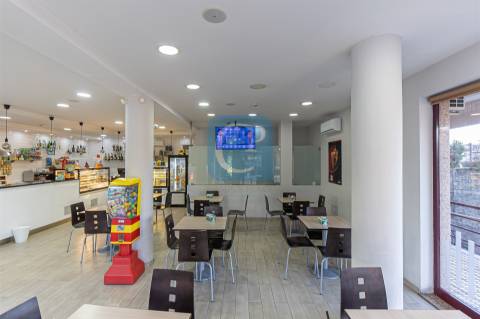 Café mobilado e equipado na Cidade da Maia, Maia