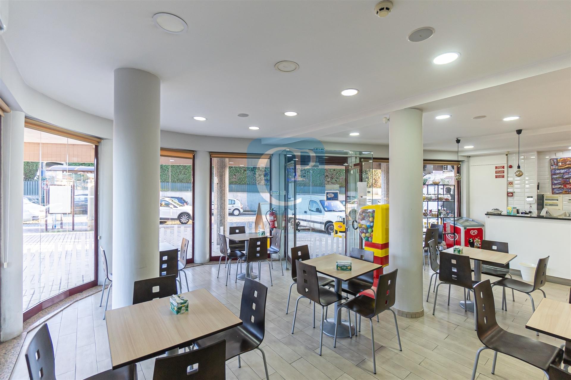 Café mobilado e equipado na Cidade da Maia, Maia