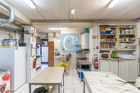 Café mobilado e equipado na Cidade da Maia, Maia