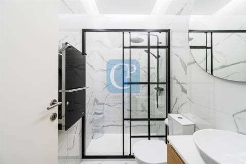 Apartamento T1kit novo em Campanhã, Porto