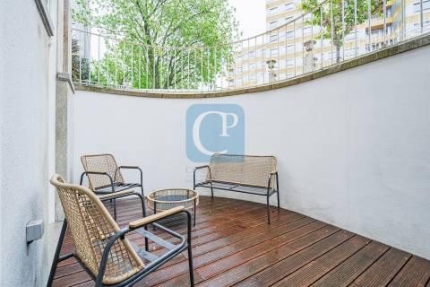 Apartamento T1kit novo em Campanhã, Porto