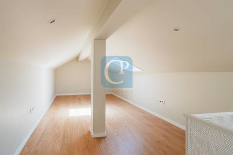 Andar Moradia T2+1 em Pedrouços, Maia