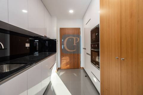 Apartamento T0 Kit, no Empreendimento Asprela Domus III, Paranhos