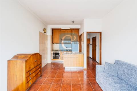 Apartamento T1 com varanda em Paranhos, Porto