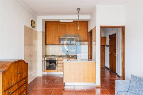 Apartamento T1 com varanda em Paranhos, Porto