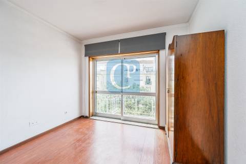 Apartamento T1 com varanda em Paranhos, Porto