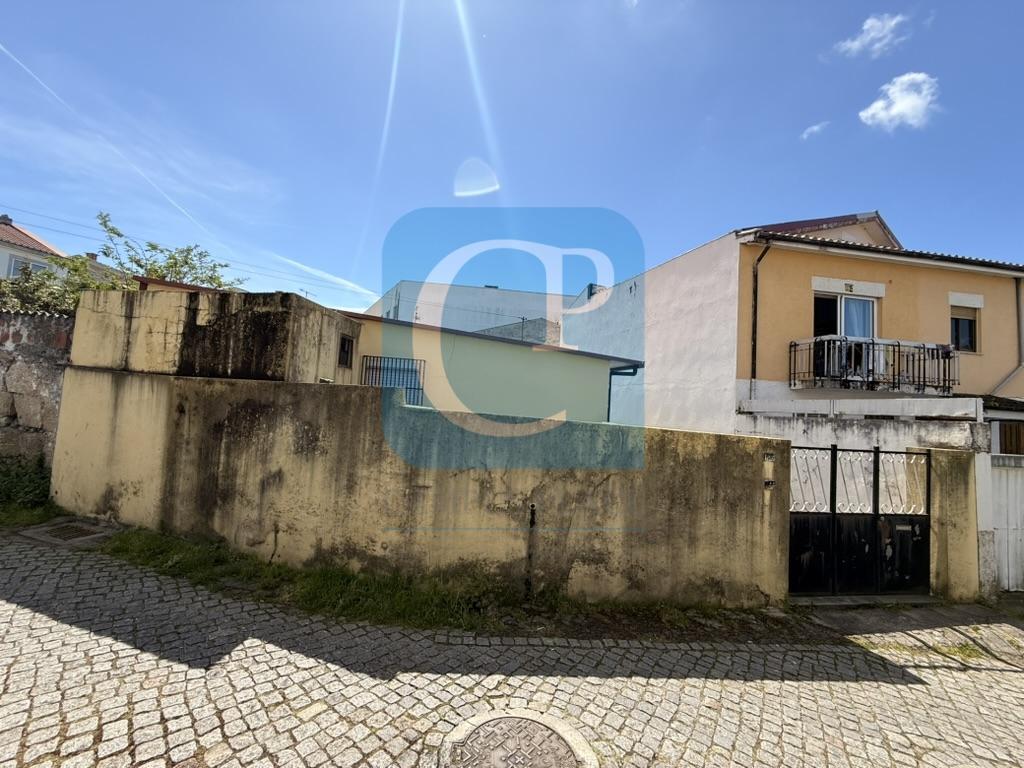 Terreno Urbano ao Hospital São João, Paranhos, Porto