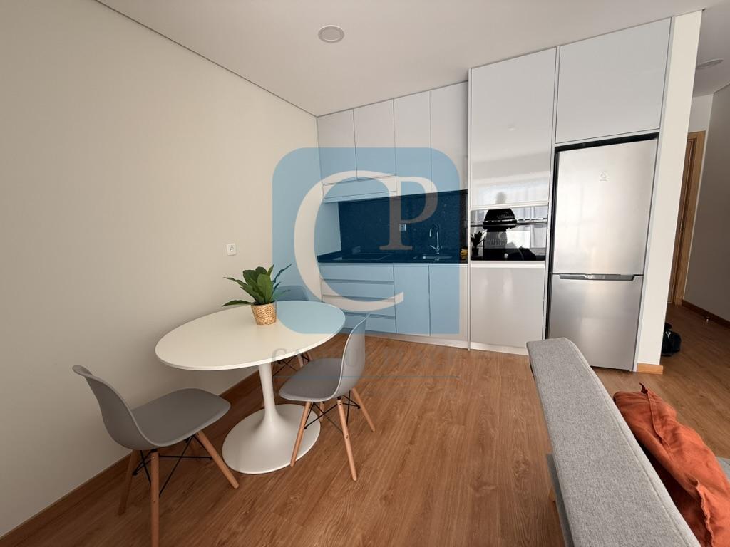 Apartamento T0 novo em Pedrouços, Maia