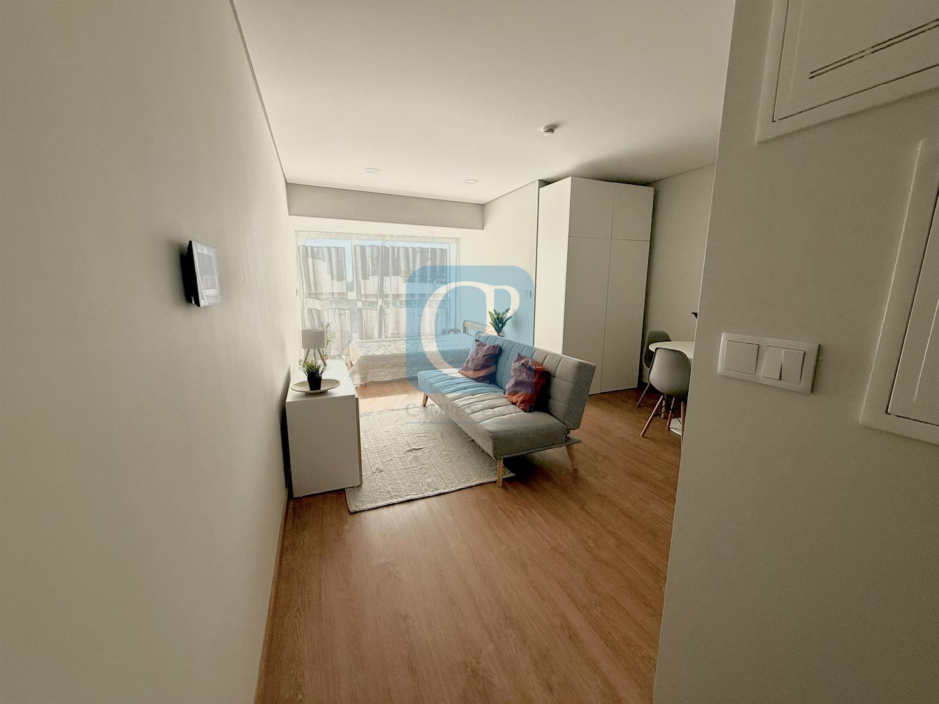 Apartamento T0 novo em Pedrouços, Maia