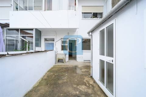 Apartamento T2 em Pedrouços, próximo à Rotunda da Areosa, Pedrouços, Maia